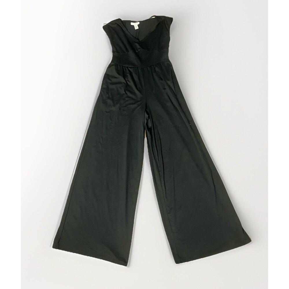 Sleek & Effortless Black Wide-Leg Jumpsuit – Women’s Medium